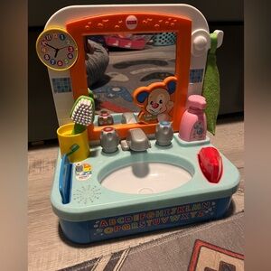 Fisher-Price Laugh & Learn Let’s Get Ready Sink